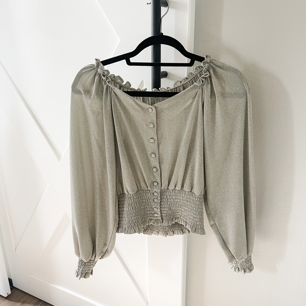 Sparkly ✨ sea foam green blouse